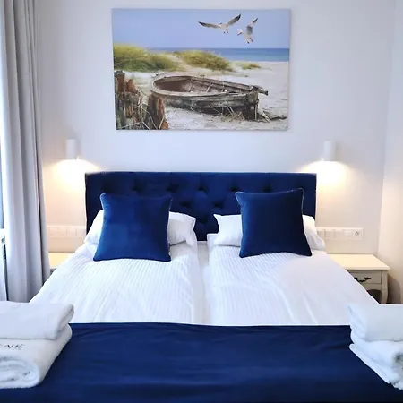 Sea By Oneapartments Appartement